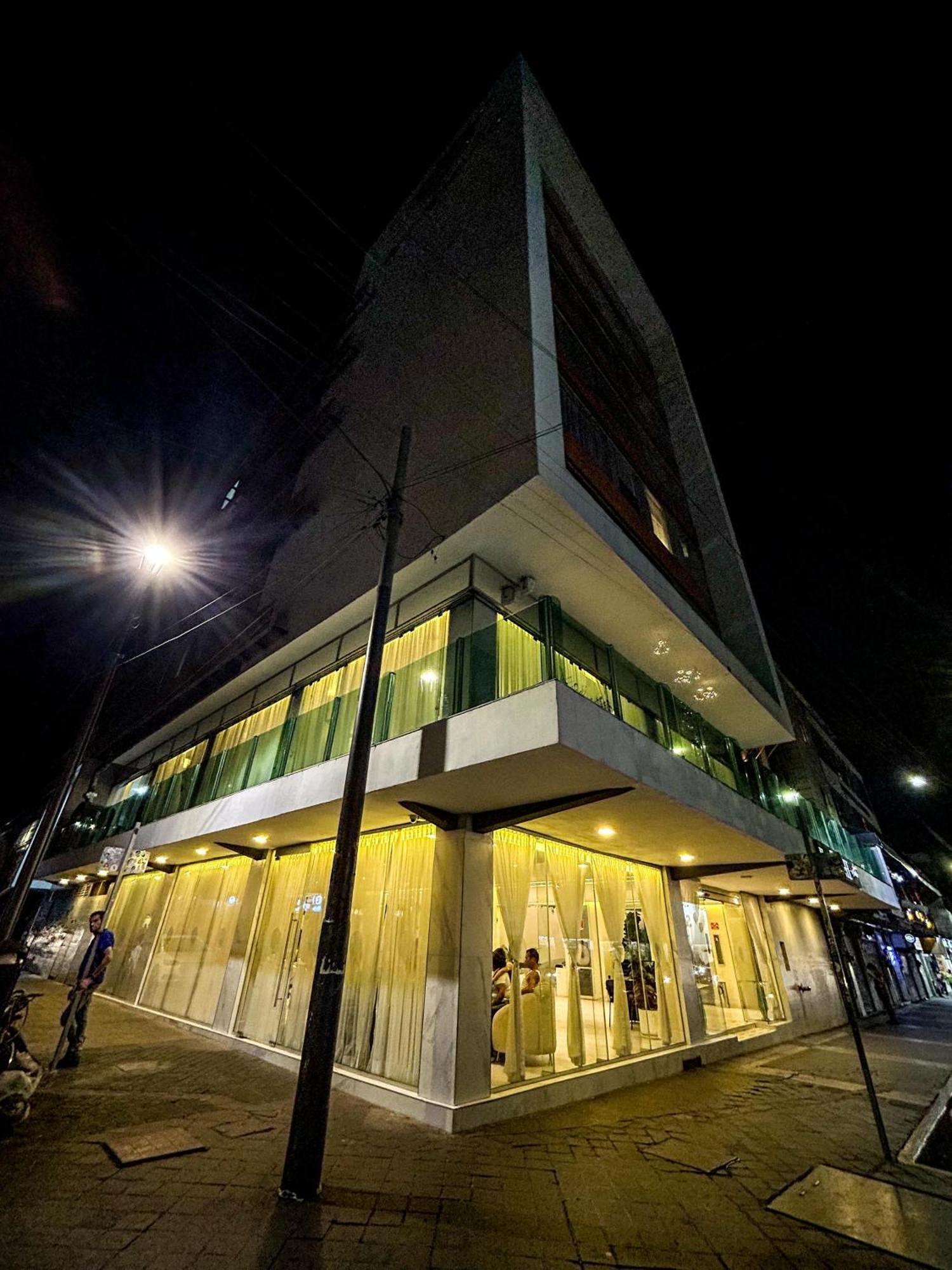 Hvh By Yaxche Hotel Guadalajara Exterior photo