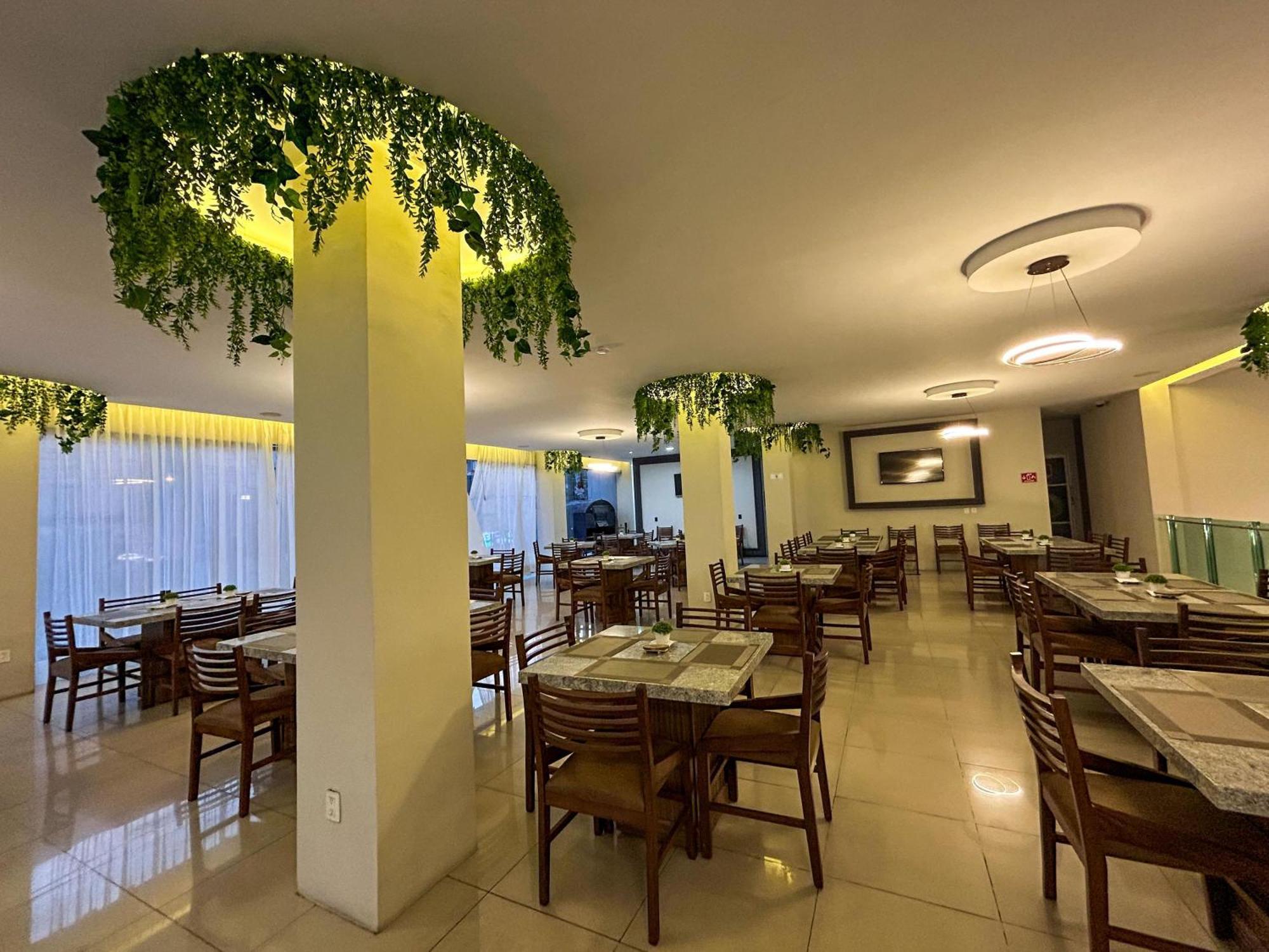Hvh By Yaxche Hotel Guadalajara Exterior photo