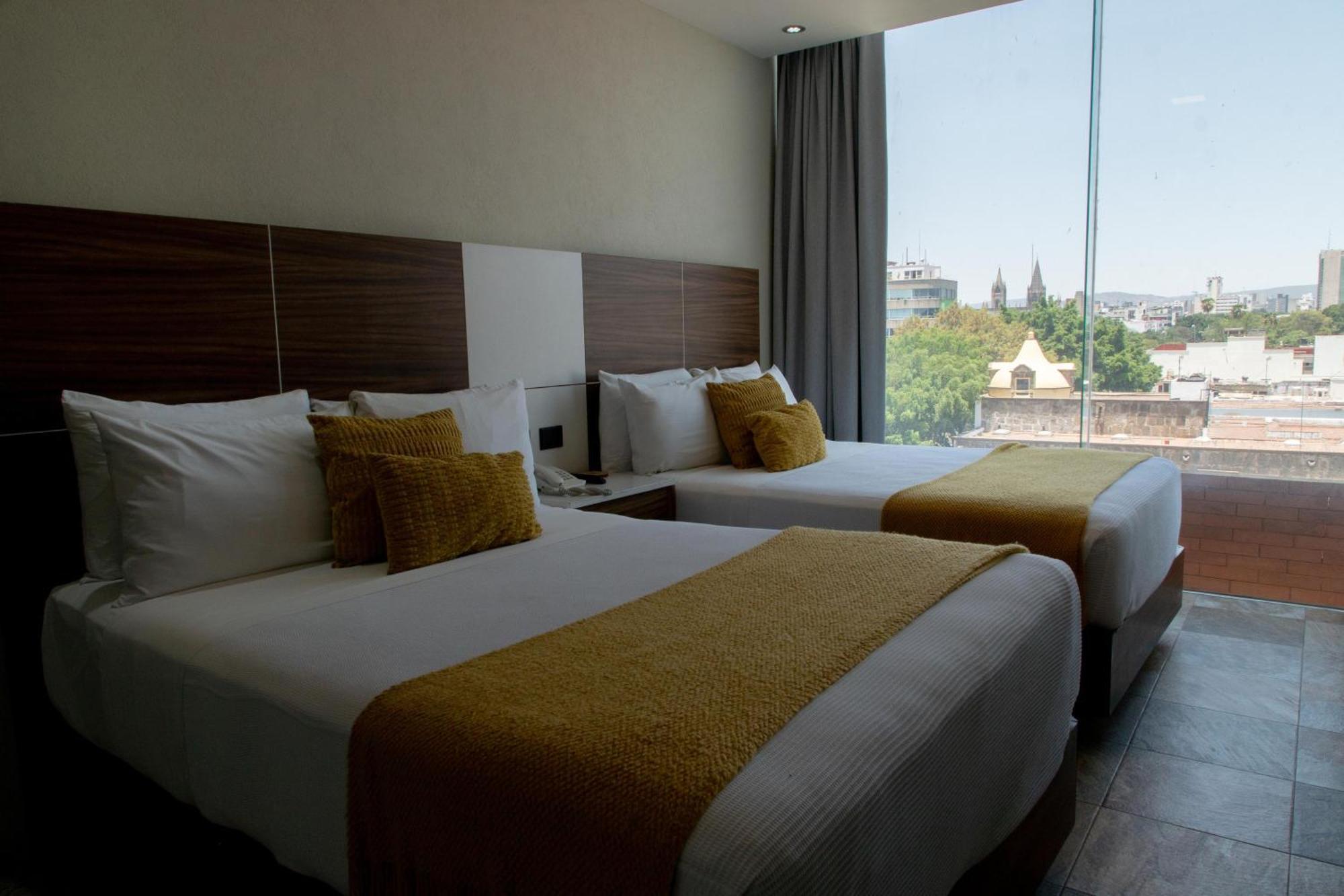 Hvh By Yaxche Hotel Guadalajara Exterior photo
