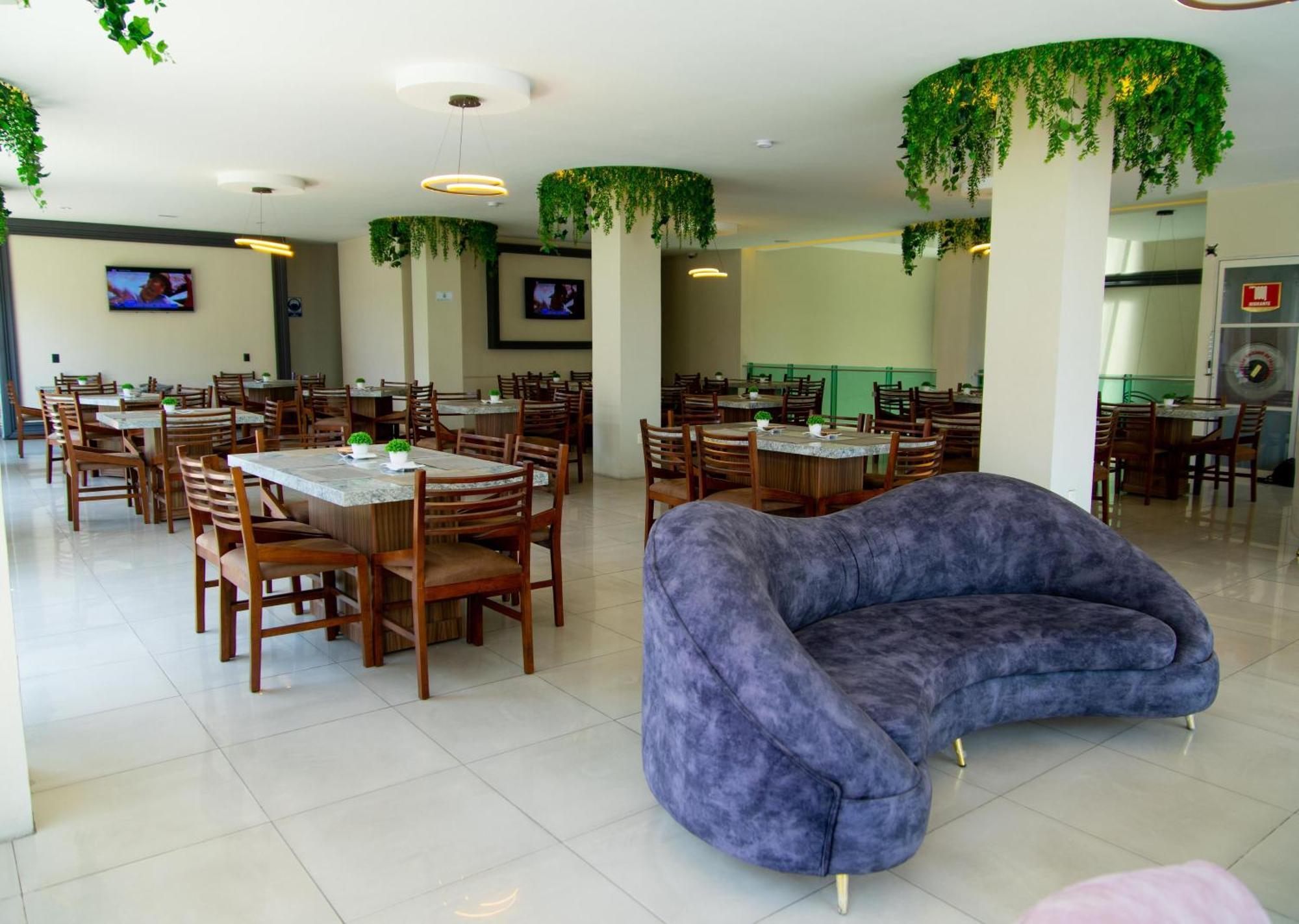Hvh By Yaxche Hotel Guadalajara Exterior photo